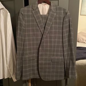 Brooks Brothers Red Fleece Wool Grey Flannel Suit 42R Jacket & 34/32 Trousers